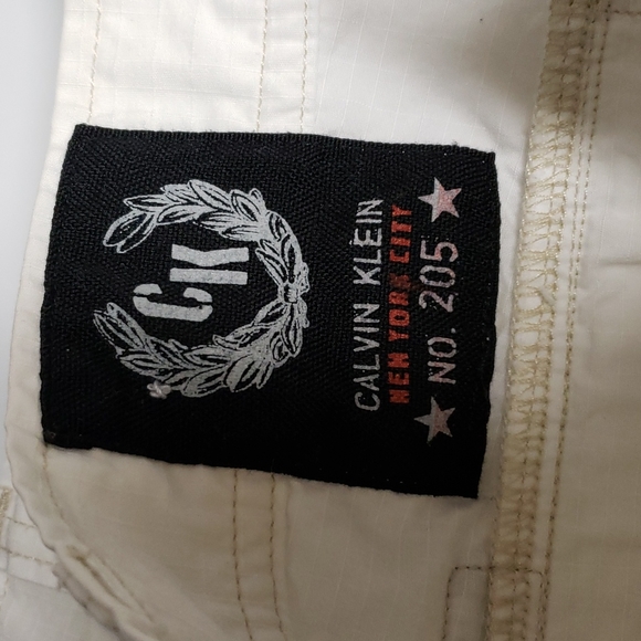 Calvin Klein white men shorts, sz 33 - Picture 9 of 9